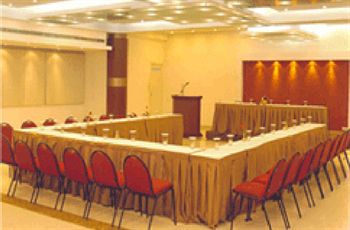 Hotel Chalukya Bengaluru Zewnętrze zdjęcie